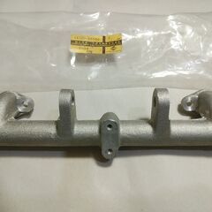 ダットサンフェアレディSR311 U20インテークマニホールド上の水管　純正品 インマニ SOLEXソレックスミクニMIKUNIやウェーバーなどにの画像