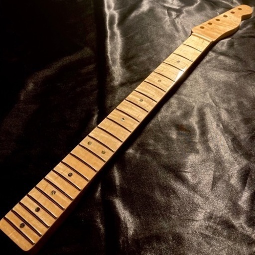 カナダ産フレイムメイプル　エレキギター ネック　テレキャスター 　ナチュラル③