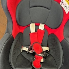 新生児から使えるチャイルドシートの画像