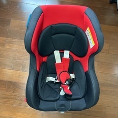 新生児から使えるチャイルドシート