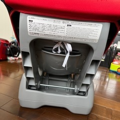 新生児から使えるチャイルドシートの画像