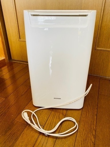 値引きしました！【良品】衣類除湿乾燥機　アイリスオーヤマ