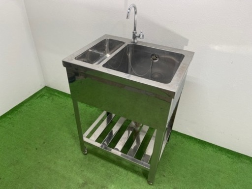 業務用　ステンレス　２槽シンク流し台　蛇口付き　店舗　飲食店　W６００ｘＤ４５０ｘＨ８００ｍｍ