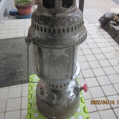加圧式灯油ランプ