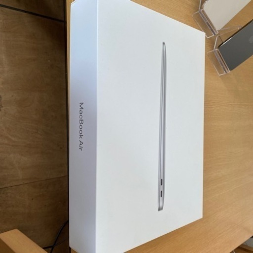 Apple MacBook Air M1 2020 8GBメモリ 512GB SSD  8コアGPU搭載上位 モデル 13インチ シル