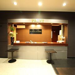 🔶急募！！🔶【駅前】ビジネスホテルでフロントスタッフ☆掛け持ちOK☆の画像