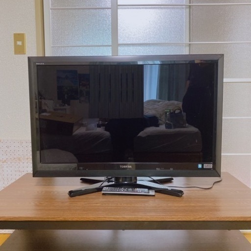 【美品：液晶テレビ】REGZA37V型