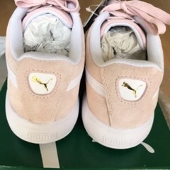 PUMAスニーカーの画像
