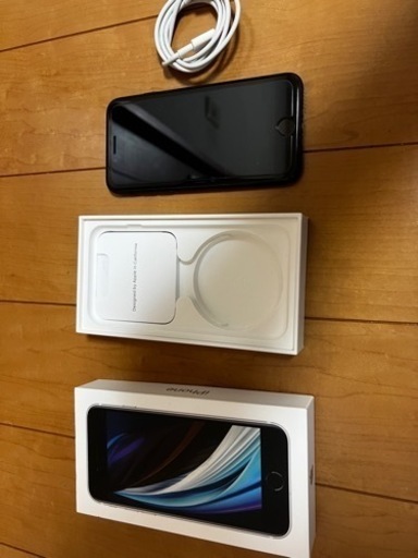 iPhoneSE 第2世代 64GB  SIMフリー　黒