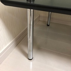 ガラス天板　リビングテーブル　ガラスの上のクリアシート付き！の画像
