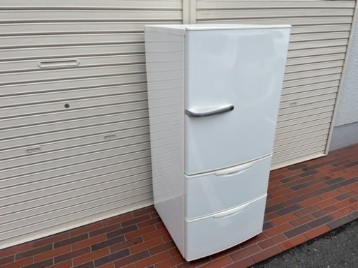 ■美品■AQUA 3ドア 冷蔵庫 AQR-261B 264L