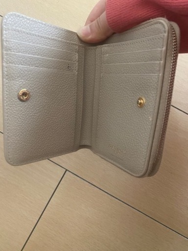 YSLの折りたたみ財布