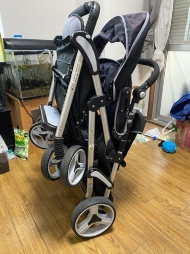 双子ベビーカー　　縦型　ツインプラム