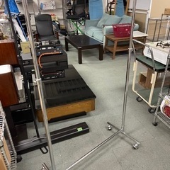 【🥳✨美品🥳✨キャスター付きだから移動楽々🏋️‍♀️高さ調節も可...