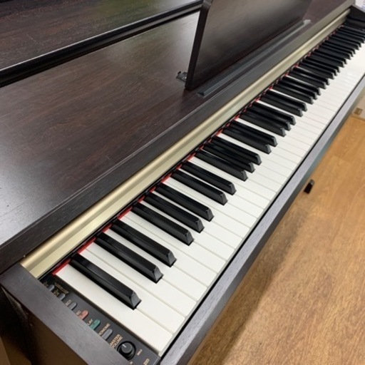 YAMAHA　電子ピアノ　クラビノーバ　CLP-220【店頭取引限定】【中古品】早い者勝ち！?足立区近郊配送可能！ 