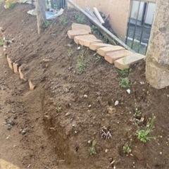 庭の土をもらってくれる方、探しております。