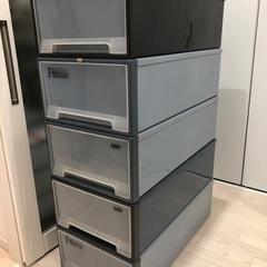 衣装ケース　5個
