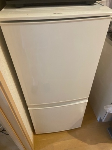 中古冷蔵庫　27日までに売ります。