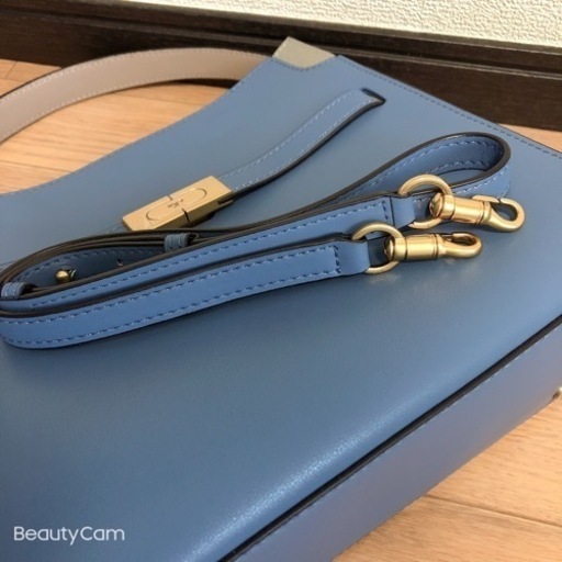 新品 トリーバーチ 2wayバッグ リーラジウィル レザーバッグ