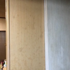 大型食器棚の画像