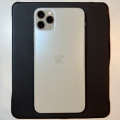 iPhone 11 Pro Max シルバー 256 GB SIMフリー