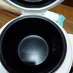 美品!炊飯器(4合炊き)の画像