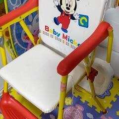 ミッキーのハイチェアーの画像