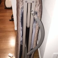 折り畳みシングルベットの画像