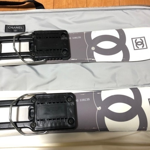 シャネル　スキー板　スポーツライン