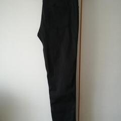 黒スキニーストレッチチノパンの画像