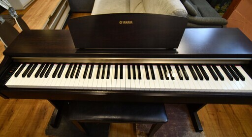 ●近郊配送可●ヤマハ　電子ピアノ アリウス　YDP-151　中古品●デジタルピアノ　YAMAHA
