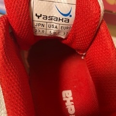 ⭐️卓球シューズ23cm⭐️の画像