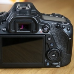 Canon EOS 80D EF-S18-55 IS STM レンズキット 美品