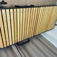折りたたみスノコシングルベッド（無料）