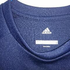 アディダスTシャツ 150サイズ 紺色の画像