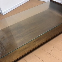 テーブル
