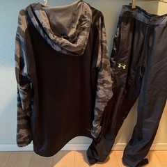 アンダーアーマー　ジャージ　トレーニングウェア　XL 上下　セットアップ　の画像