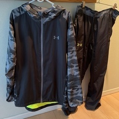 アンダーアーマー　ジャージ　トレーニングウェア　XL 上下　セットアップ　の画像