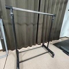 ハンガーラック の画像