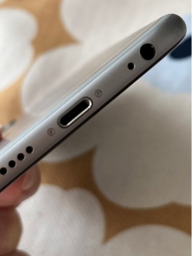 SIMフリー☆iPhone6s本体32Gシルバー☆美品☆