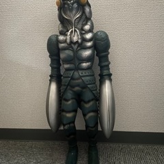 62cmバルタン星人
