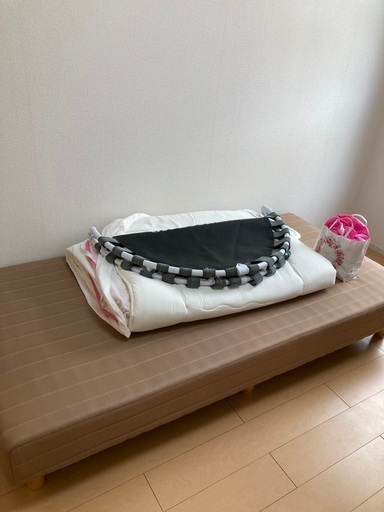 シングルベッド