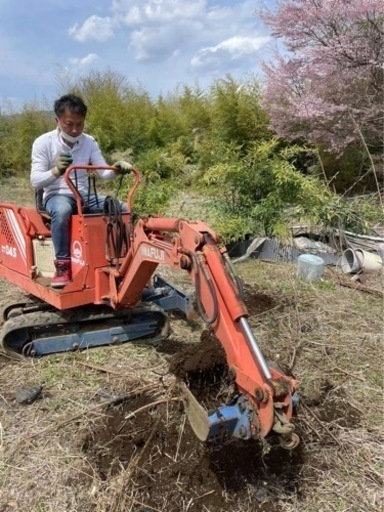 【決まりました】バックホートラクタ　CT−045