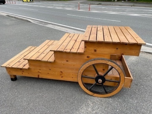 ☆中古品 お洒落な売台 使い勝手色々 庭のインテリアなどに！！☆