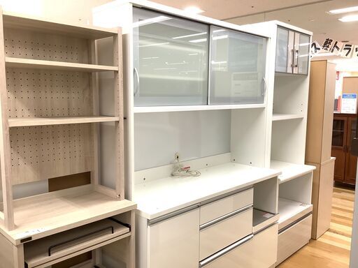 ニトリ　2枚扉レンジボード