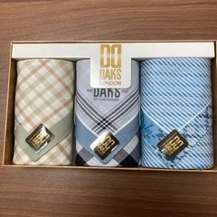 【新品未使用】 DAKS ハンカチ