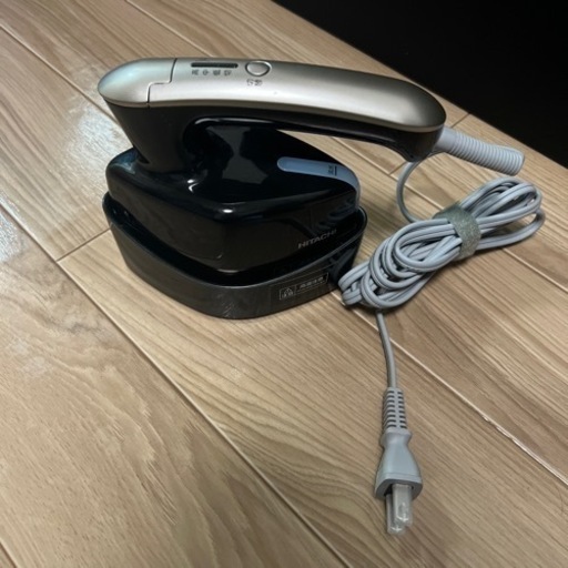 HITACHI 衣類スチーマー