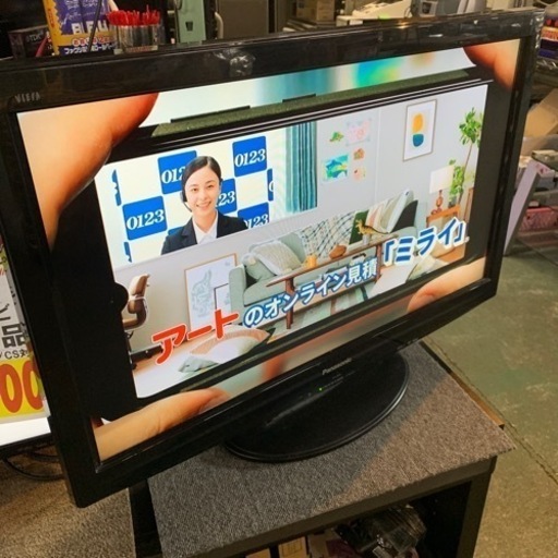 Panasonic 32インチ　液晶テレビ　2011年製　リモコンなし