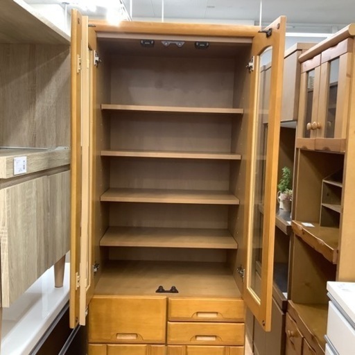 【トレファク摂津店 】 食器棚２枚扉が入荷致しました！
