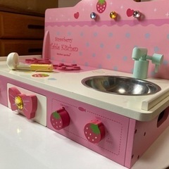 マザーガーデン木製キッチンの画像